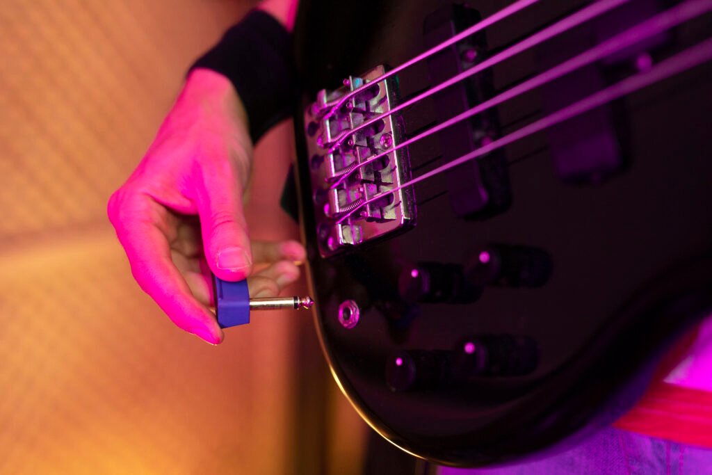 Bass Guitar Buzzing? Fix It Now in Minutes 3 bass guitar fret buzz caused by humidity changes
